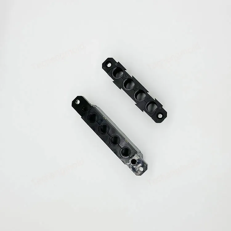 特诚科技PA66精密注塑件实拍 3